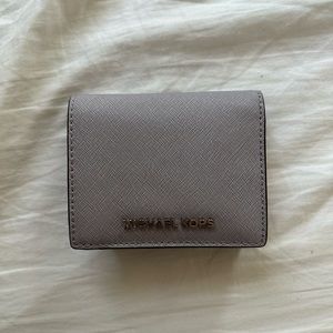 Michael Kors Small Wallet in Grey/Purple